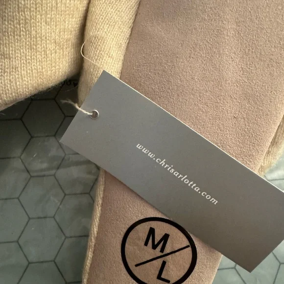 Chris Arlotta Cashmere luxury slippers M/L - Picture 5 of 7